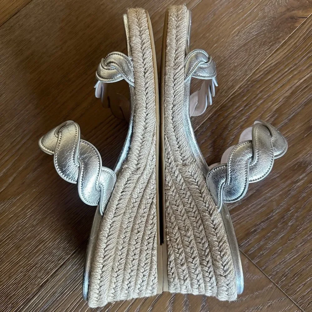 STUART WEITZMAN Twisted Espadrille Slide Sandal Platino Metallic Size 7 NEW